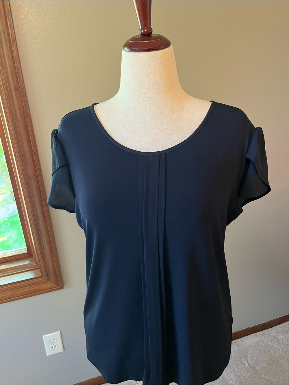 NWT- Women's Navy Pleated Front Short Sleeve Top
